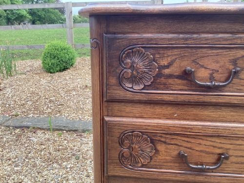 ANTIQUE FRENCH OAK CHEST OF DRAWERS - ADDITIONAL PHOTO 5