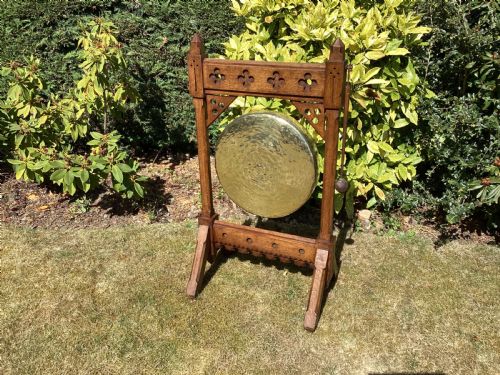 VICTORIAN ARTS AND CRAFTS OAK DINNER GONG - ADDITIONAL PHOTO 2