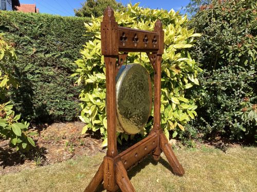 VICTORIAN ARTS AND CRAFTS OAK DINNER GONG - ADDITIONAL PHOTO 3