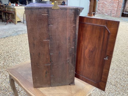 GEORGIAN OAK AND MAHOGANY CORNER CUPBOARD - ADDITIONAL PHOTO 10