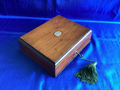 EDWARDIAN WALNUT LADIES TRAVELLING WRITING BOX - ADDITIONAL PHOTO 1