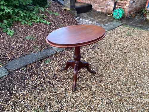 VICTORIAN MAHOGANY TILT TOP BREAKFAST TABLE - ADDITIONAL PHOTO 3