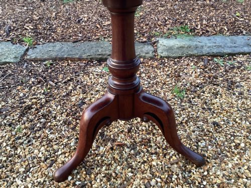 VICTORIAN MAHOGANY TILT TOP BREAKFAST TABLE - ADDITIONAL PHOTO 4