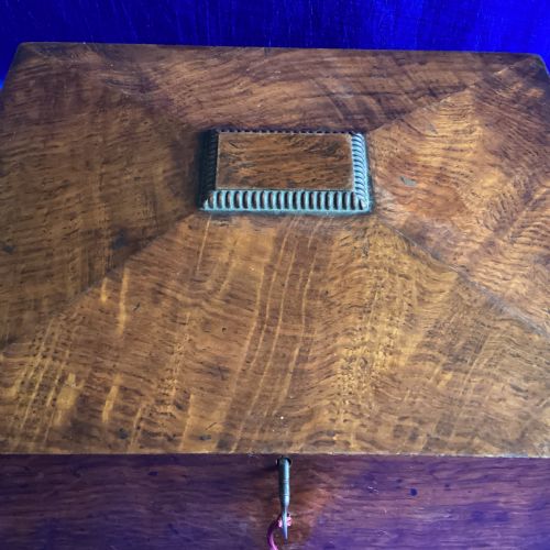 EDWARDIAN BURR OAK JEWELLERY BOX - ADDITIONAL PHOTO 3
