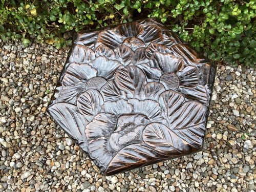 ANTIQUE LIBERTY JAPANESE CARVED SIDE TABLE - ADDITIONAL PHOTO 4