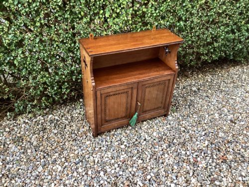ARTS AND CRAFTS MAHOGANY WALL CUPBOARD - ADDITIONAL PHOTO 8