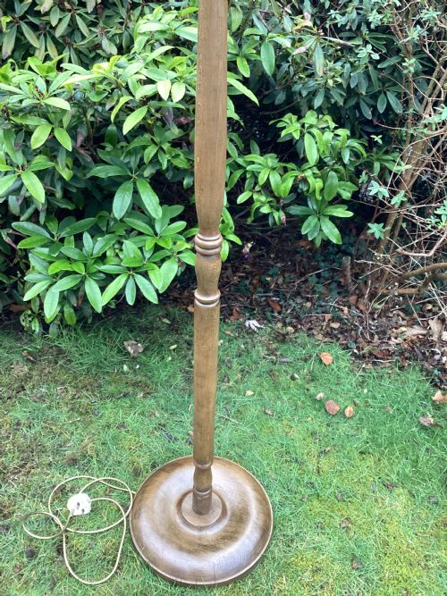 ANTIQUE STANDARD LAMP - ADDITIONAL PHOTO 8