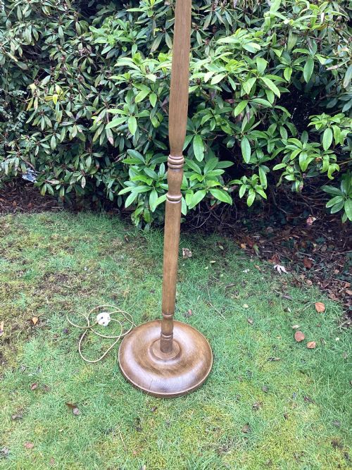 ANTIQUE STANDARD LAMP - ADDITIONAL PHOTO 12