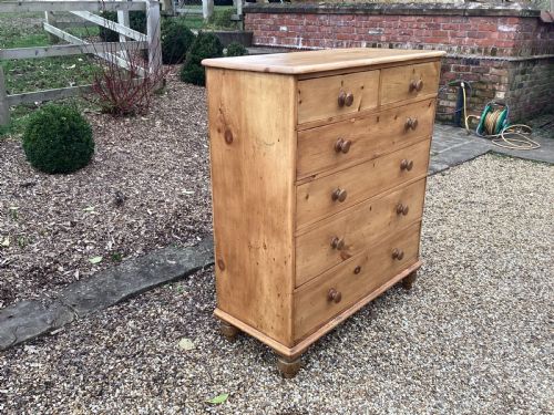 VICTORIAN PINE CHEST OF DRAWERS - ADDITIONAL PHOTO 8