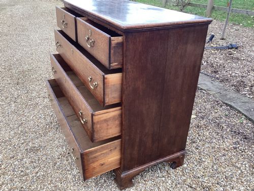 ANTIQUE GEORGIAN OAK CHEST OF DRAWERS - ADDITIONAL PHOTO 12