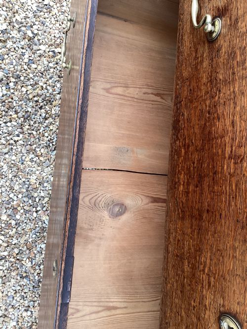 ANTIQUE GEORGIAN OAK CHEST OF DRAWERS - ADDITIONAL PHOTO 15