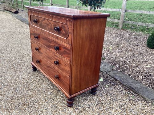 VICTORIAN MAHOGANY CHEST OF DRAWERS - ADDITIONAL PHOTO 2