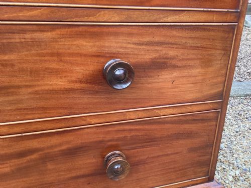 VICTORIAN MAHOGANY CHEST OF DRAWERS - ADDITIONAL PHOTO 9