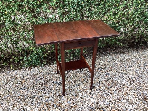 ANTIQUE GEORGIAN MAHOGANY SIDE TABLE - ADDITIONAL PHOTO 5