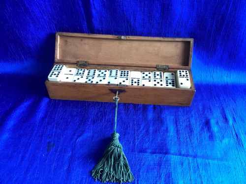EDWARDIAN SET OF DOUBLE NINE DOMINOS - ADDITIONAL PHOTO 3