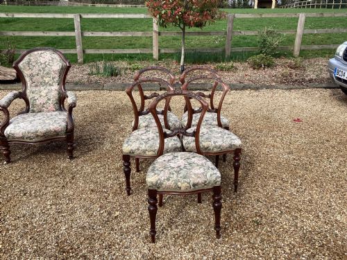 A VICTORIAN WALNUT PARLOUR SUITE - ADDITIONAL PHOTO 7