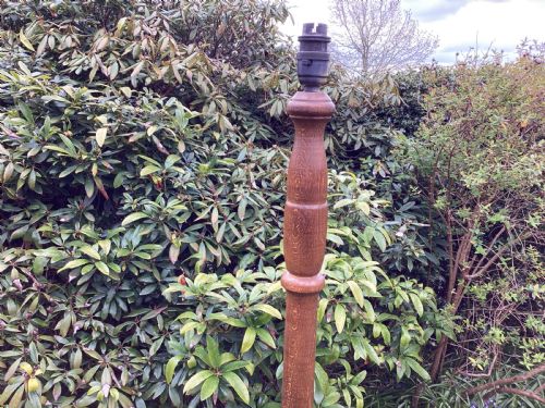 ANTIQUE OAK STANDARD LAMP - ADDITIONAL PHOTO 1