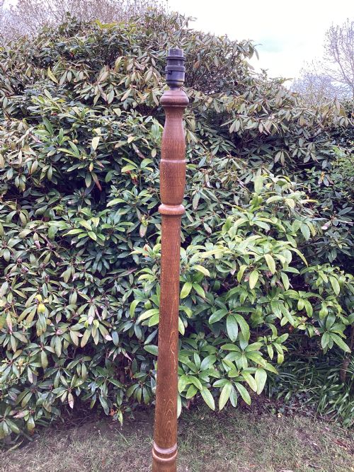ANTIQUE OAK STANDARD LAMP - ADDITIONAL PHOTO 4