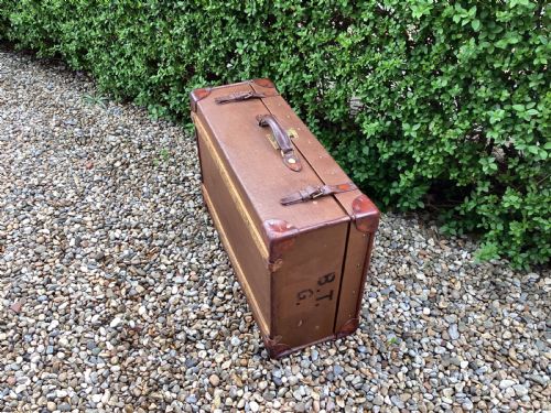 ANTIQUE FINNEGANS LEATHER AND FABRIC TRAVEL TRUNK - ADDITIONAL PHOTO 2
