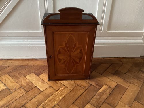 ANTIQUE FRENCH MARQUETRY SMALL HANGING CUPBOARD - ADDITIONAL PHOTO 6