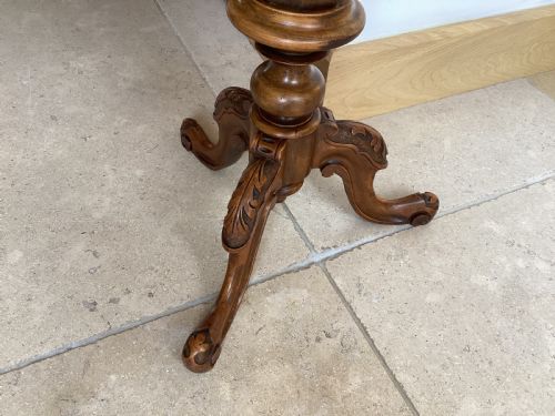 VICTORIAN BURR WALNUT SEWING TABLEWORK BOX - ADDITIONAL PHOTO 2