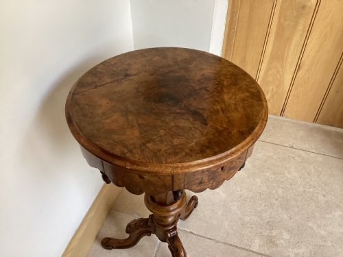 VICTORIAN BURR WALNUT SEWING TABLEWORK BOX - ADDITIONAL PHOTO 7