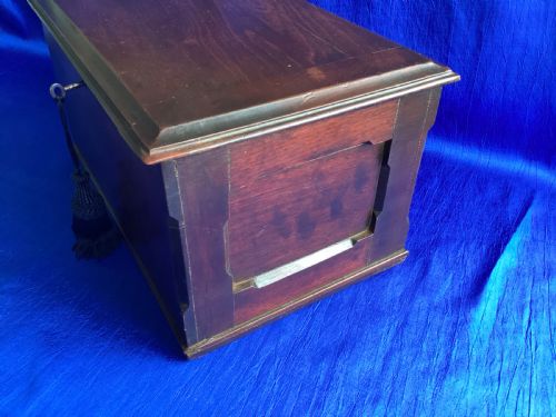 VICTORIAN MAHOGANY CHAPEL STORAGE BOX - ADDITIONAL PHOTO 5