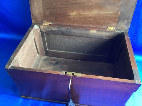 VICTORIAN MAHOGANY CHAPEL STORAGE BOX - ADDITIONAL PHOTO 7