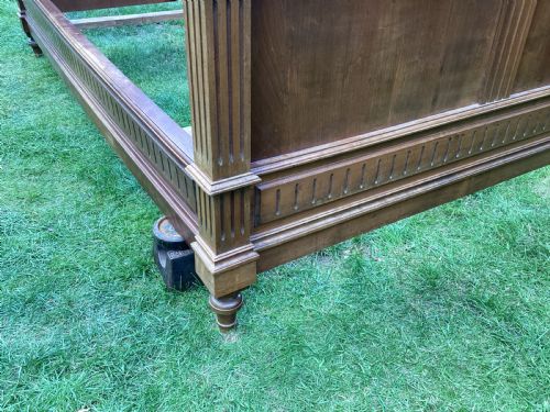 ANTIQUE VICTORIAN FRENCH WALNUT DOUBLE BED - ADDITIONAL PHOTO 11