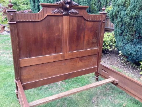 ANTIQUE VICTORIAN FRENCH WALNUT DOUBLE BED - ADDITIONAL PHOTO 1