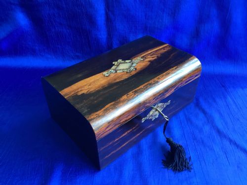 VICTORIAN COROMANDEL DOMED WRITING SLOPE - ADDITIONAL PHOTO 6