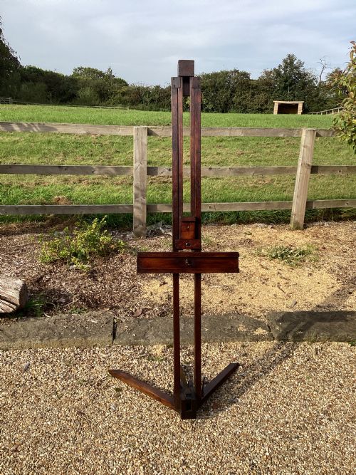 antique victorian mahogany studio artists easel - CATEGORY: ANTIQUE MISCELLANEOUS - DATED VICTORIAN