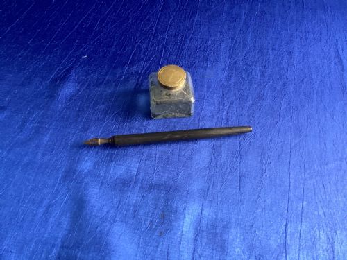 VICTORIAN MAHOGANY BRASS BOUND WRITING SLOPE - ADDITIONAL PHOTO 9