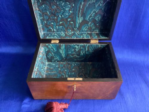 VICTORIAN WALNUT DOMED JEWELLERY BOX - ADDITIONAL PHOTO 5