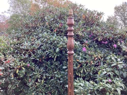 EDWARDIAN OAK STANDARD LAMP - ADDITIONAL PHOTO 1