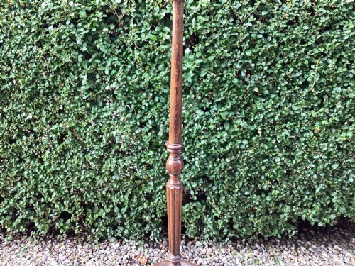 EDWARDIAN OAK STANDARD LAMP - ADDITIONAL PHOTO 7
