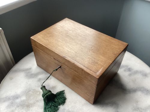 EDWARDIAN OAK JEWELLERY KEEPSAKE BOX - ADDITIONAL PHOTO 10