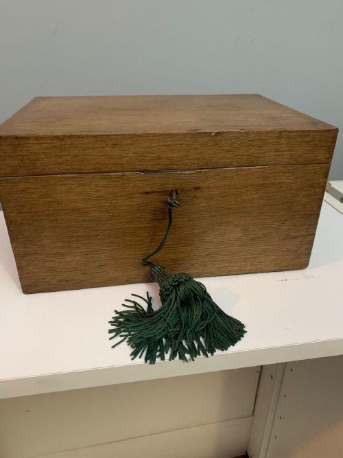 edwardian oak jewellery keepsake box - CATEGORY: ANTIQUE BOXES - DATED EDWARDIAN
