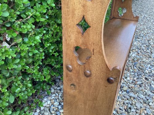 ANTIQUE ARTS AND CRAFTS OAK WALL HANGING CUPBOARD - ADDITIONAL PHOTO 1