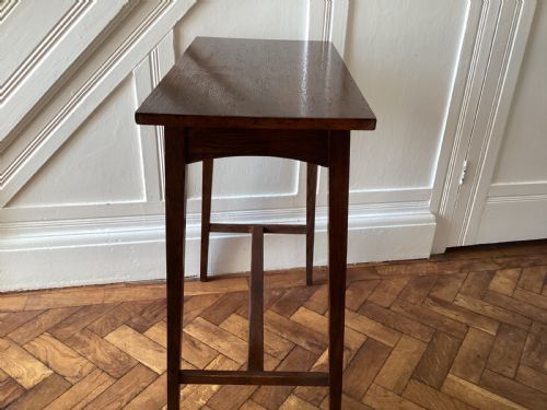ANTIQUE LIBERTY STYLE OAK SIDE TABLE - ADDITIONAL PHOTO 5