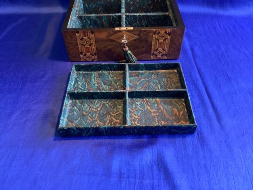 VICTORIAN WALNUT PARQUETRY JEWELLERYWATCH BOX - ADDITIONAL PHOTO 9
