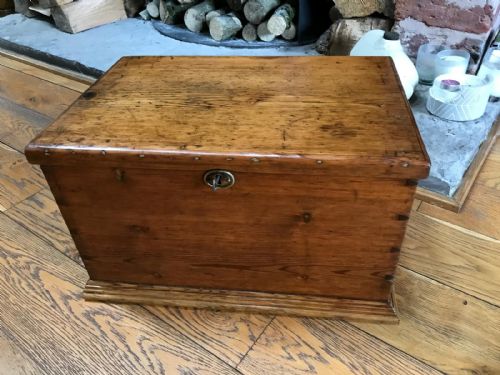 VICTORIAN PINE STORAGE BOX - ADDITIONAL PHOTO 5