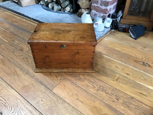 VICTORIAN PINE STORAGE BOX - ADDITIONAL PHOTO 6