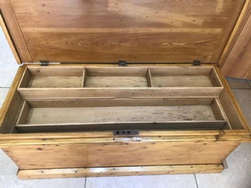 VICTORIAN PINE TOOL CHEST BOX - ADDITIONAL PHOTO 8