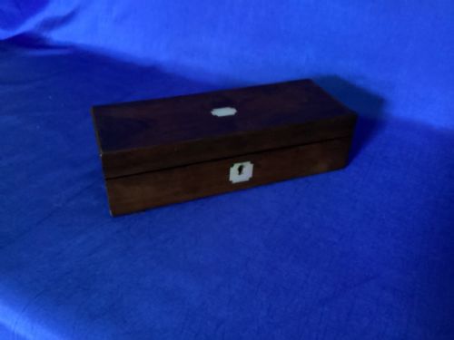 VICTORIAN ROSEWOOD AND MOTHER OF PEARL GLOVE BOX - ADDITIONAL PHOTO 3