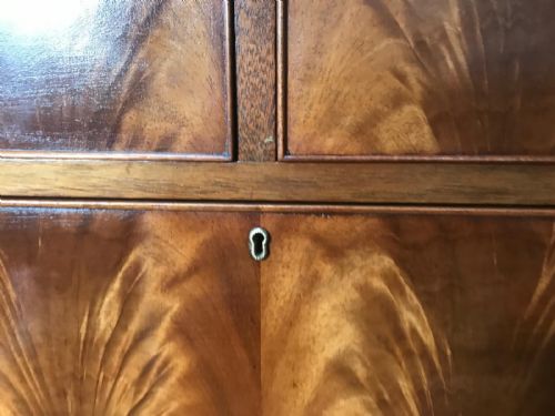ANTIQUE MAHOGANY CHEST OF DRAWERS - ADDITIONAL PHOTO 12