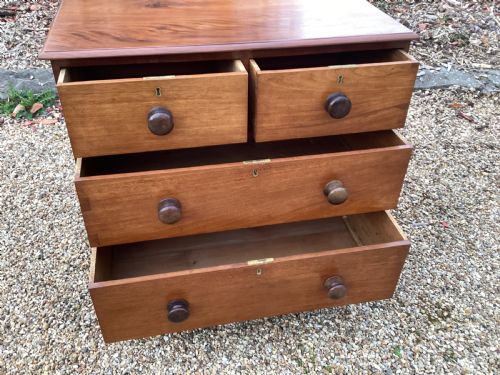 VICTORIAN WALNUT CHEST OF DRAWERS - ADDITIONAL PHOTO 4