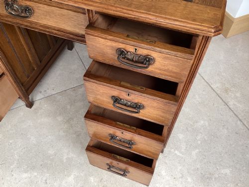 EDWARDIAN OAK TWIN PEDESTAL DESK - ADDITIONAL PHOTO 6