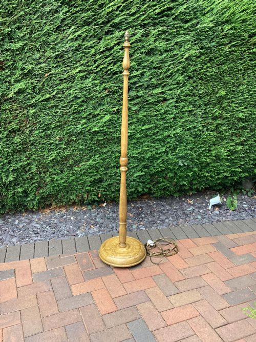 EDWARDIAN OAK STANDARD LAMP - ADDITIONAL PHOTO 3
