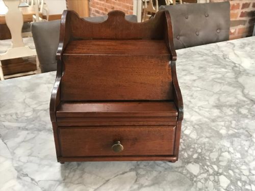 VICTORIAN MAHOGANY BUTLERS BOX - ADDITIONAL PHOTO 1